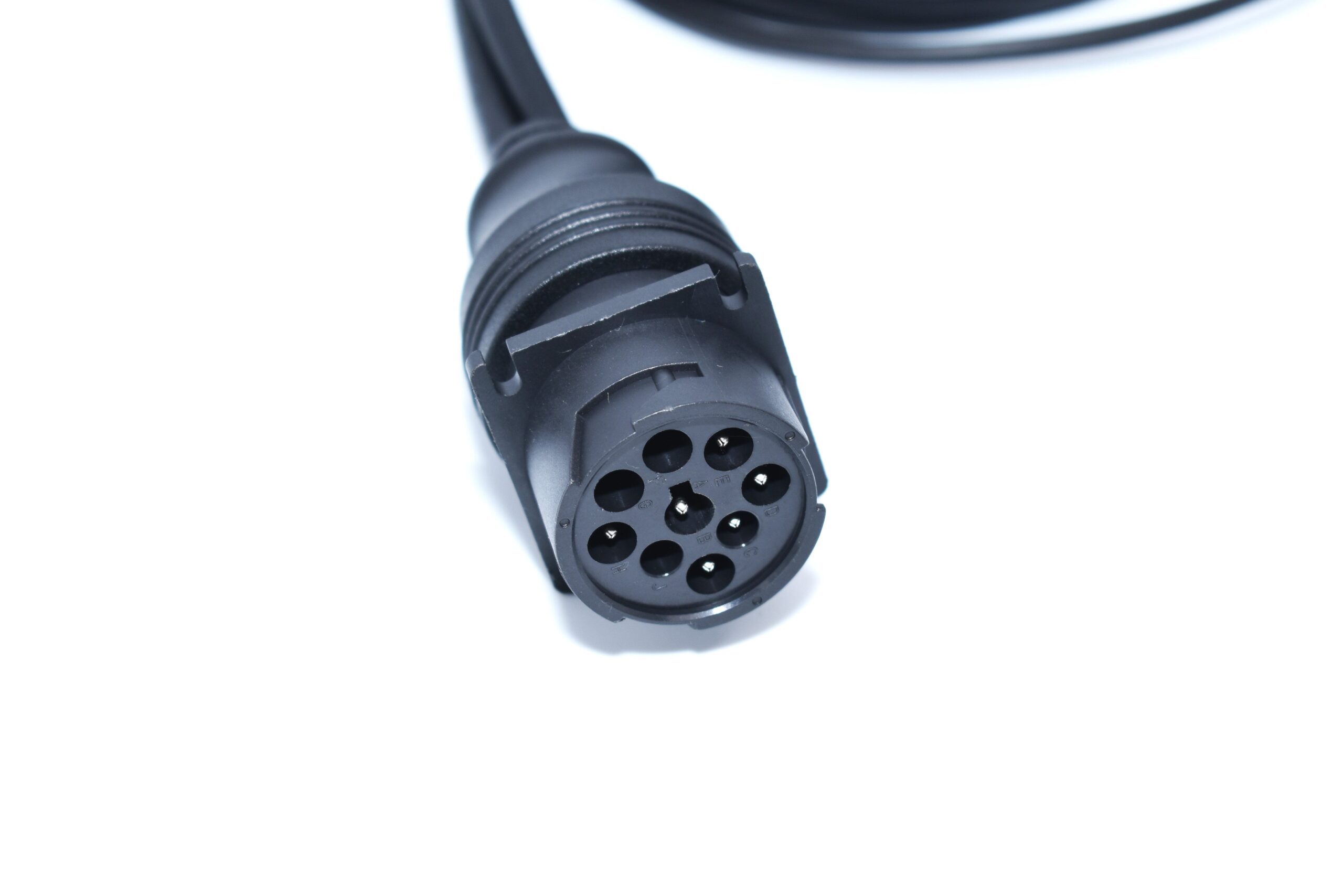 9_pin.jpg Cummins CM2150 Bench Cable